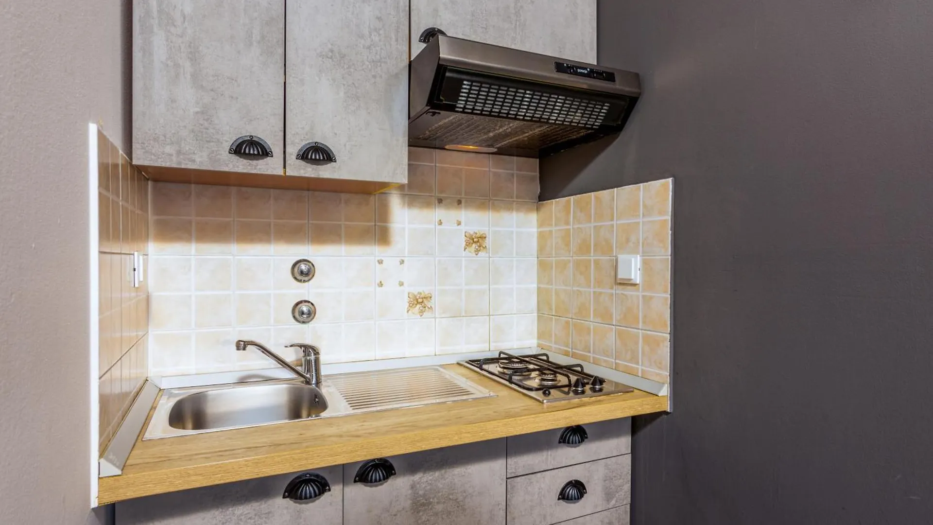 Guest house Apartments And Rooms With Parking Space Loborika, Pula - 12983 Marcana